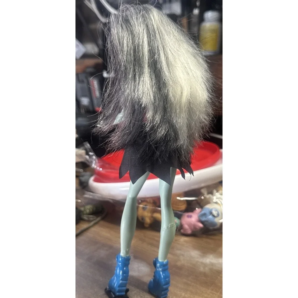 Monster High Frankie Stein Doll Cheerleader Ghoul Spirit